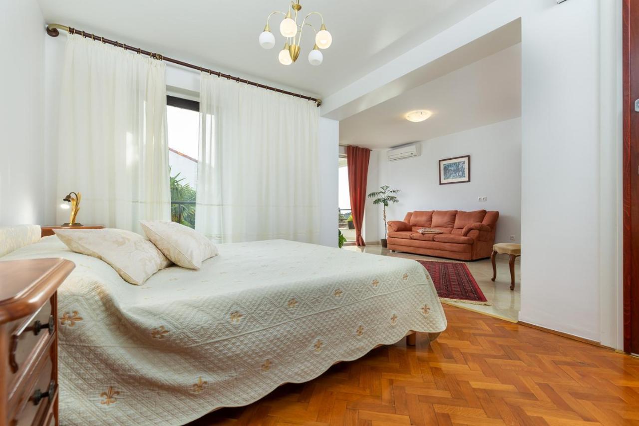 Holiday Apartment Suzana Rovinj Eksteriør bilde