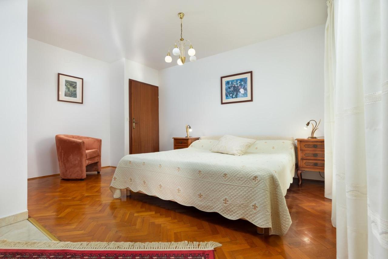 Holiday Apartment Suzana Rovinj Eksteriør bilde